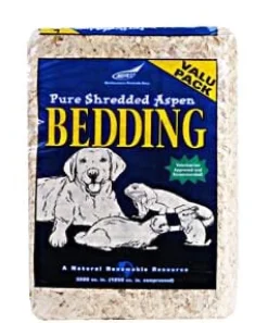 Northeastern Aspen Wood Shredded Small Animal Bedding - 3,200 Cubic Inches - 4 Count
