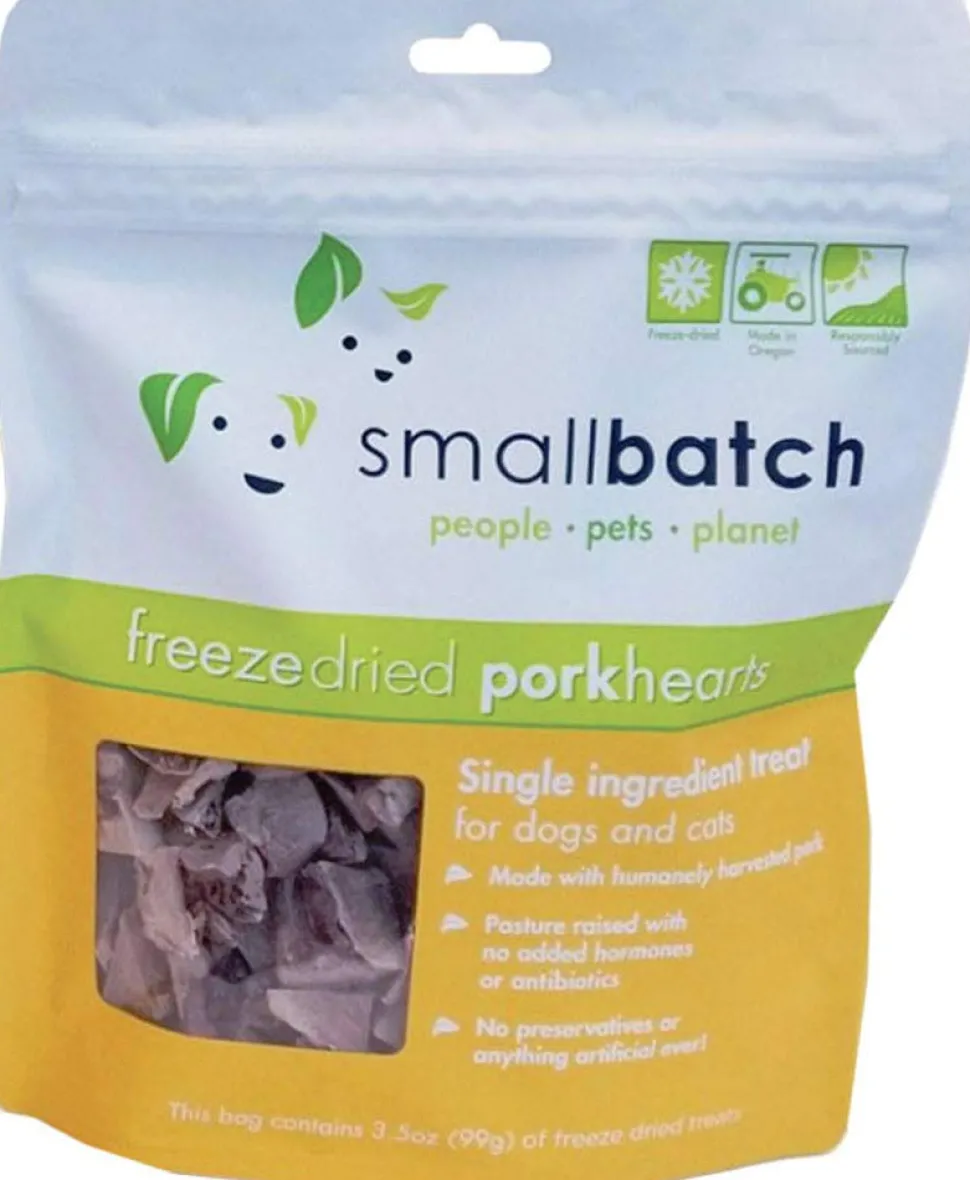 Small Batch Dog and Cat Freeze-Dried Treat Pork Hearts - 3.5 Oz