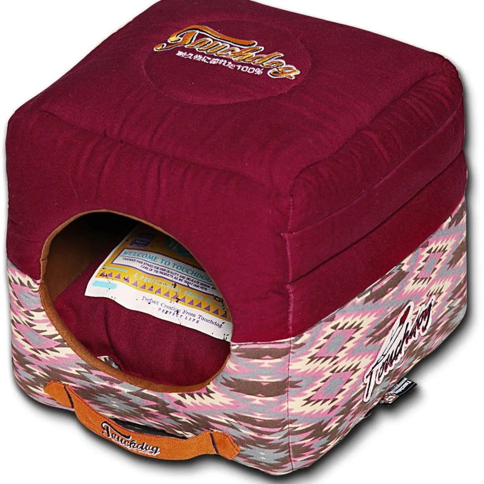 Touchdog ® '70's Vintage-Tribal' 2-in-1 Collapsible Squared Dog and Cat Bed