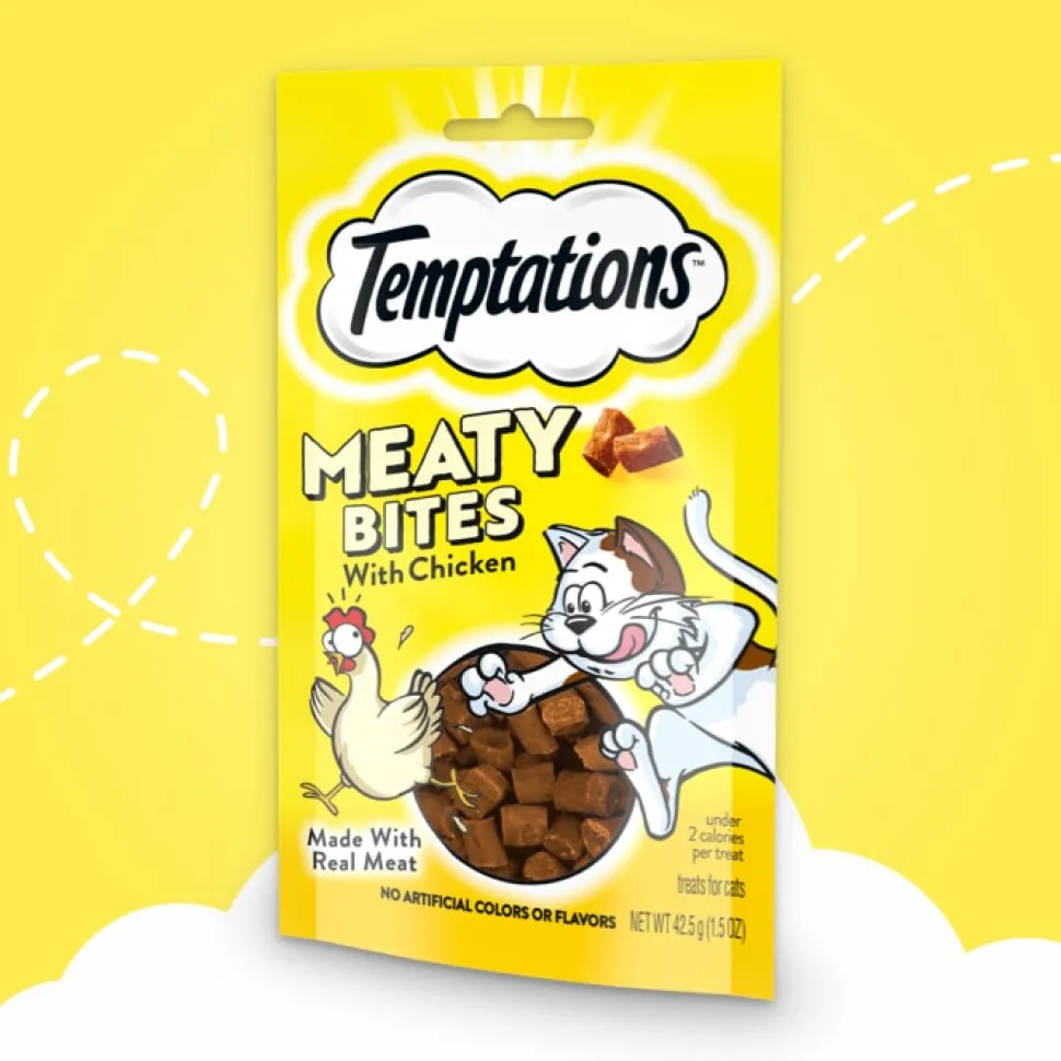 Whiskas Temptations Meaty Bites Chicken Soft and Chewy Cat Treats - 4.12 oz